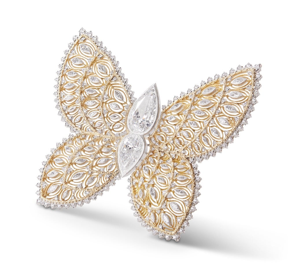 brooch